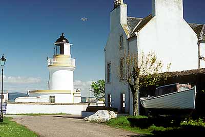 Cromarty; lighthouse in village. Location: UK, Scotland, Highlands Region, Ross & Cromarty District, Inverness Area, Black Isle. [ref. to #176.073]