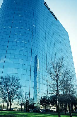 Clubcorp Building. Front, showing corporate name, mphasizing curved side. Location: TX, Dallas County, North Dallas Area, Farmers Branch District. [ref. to #208.003]