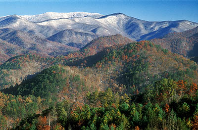 Vw of Clingmans Dome in the Great Smoky Mts, w. snow on peak. Location: NC, Swain County, Tuckaseegee Valley, North of Bryson City, Deep Creek Community. [ref. to #222.078]