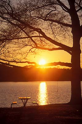 Sunset over Mountain Island Lake, from a picnic area. Location: NC, Mecklenburg County, Charlotte Area, Latta Plantation Park. [ref. to #230.454]