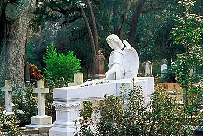 Victorian funary sculpture of an angel, on the Taliaferro grave. Location: GA, Chatham County, City of Savannah, Bonaventure Cematary. [ref. to #241.128]