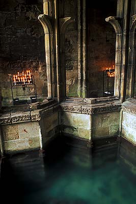 View of the holy well inside its Gothic crypt. Location: WAL, Flintshire County, Clwydian Hills, Holywell, St. Winifride's Well. [ref. to #246.058]