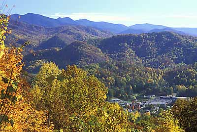 Autumn view towards the Black Mountains, Mount Mitchell (the tallest peak in the East) and the town of Burnsville. Location: NC, Yancey County, Mayland Valley, Burnsville, Phillips Knob. [ref. to #252.519]