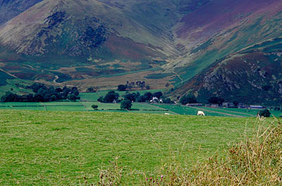 ENG: The Northwest Region, Cumbria, The Eden Valley, Penrith, Whitbarrow Village, View towards Mungrisdale at the foot of Blencathra, a peak within the Lakes District National Park, from the Naddles Crags outside the village [Ask for #262.455.]