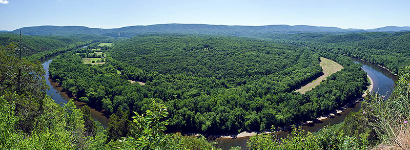 MD: Allegany County, Potomac River, Green Ridge State Forest, Little Orleans, Panorama from High Point Overlook over the Potomac River Valley [Ask for #269.06A.]