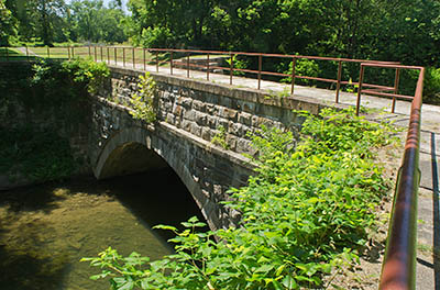 MD: Allegany County, Potomac River, The Chesapeake and Ohio Canal Nat Hist Park, Town Creek Aquaduct, Aquaduct carries the canal over Town Creek [Ask for #269.084.]