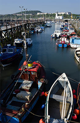 ENG: Yorkshire & Humberside Region, North Yorkshire, North Yorkshire Coast, Scarborough City, Old Harbour, View across harbor towards the lighthouse [Ask for #270.093.]