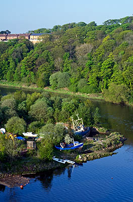 ENG: Yorkshire & Humberside Region, North Yorkshire, North Yorkshire Coast, Whitby, The Cinder Track, a rail-trail, The River Esk, viewed from the River Esk Viaduct [Ask for #270.209.]