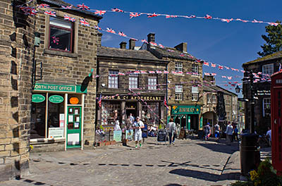 ENG: Yorkshire & Humberside Region, West Yorkshire, Bradford Borough, Haworth, Main Street, at the center of the village [Ask for #270.328.]