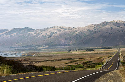 CA: South Coast Region, San Luis Obispo County, Pacific Coast Area, San Simeon, Northern Coast, View toward the Santa Lucia Range and the Big Sur [Ask for #271.036.]